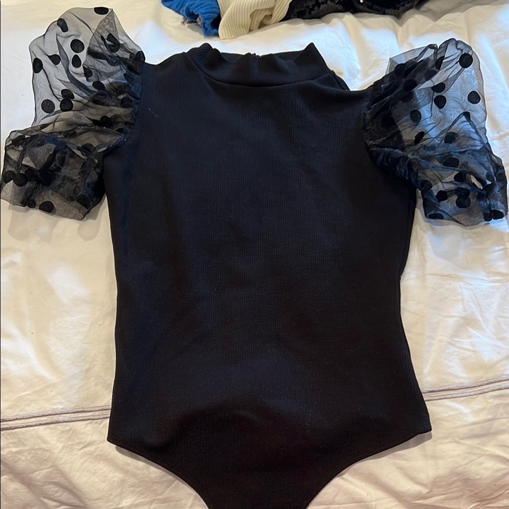 TCEC Black Lace Puff Sleeve Bodysuit